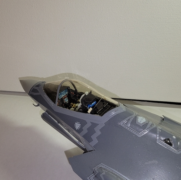 Model F 35 Lightning 2 - Picture 4 of 4
